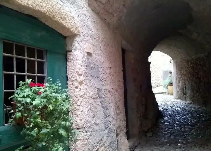 Ca' De Pria بورجيو فيريزي